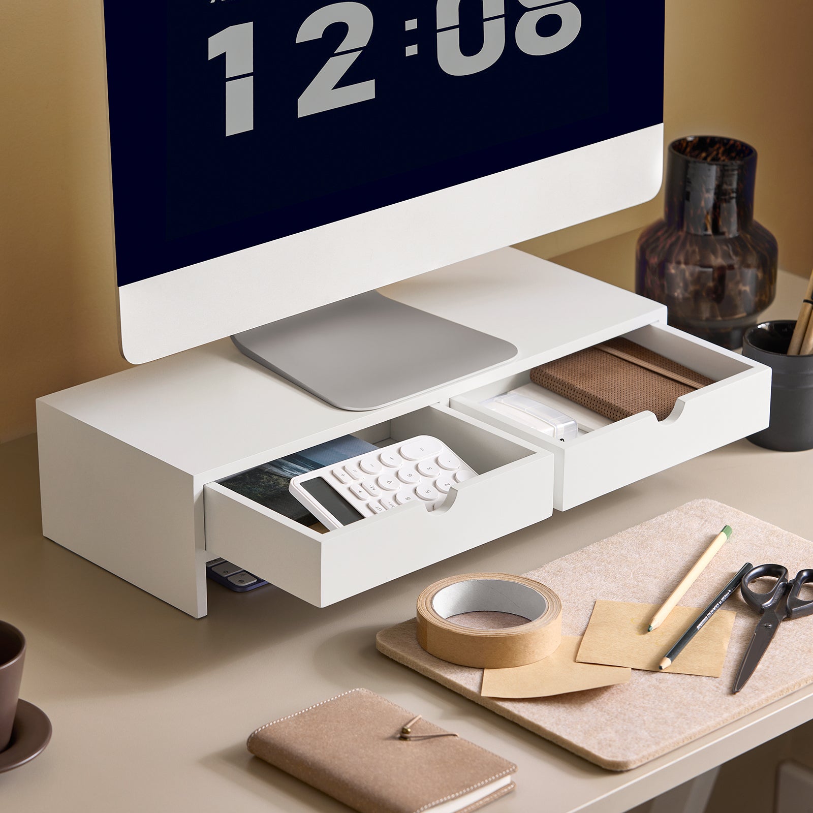 Arbeitszimmer u. Büro