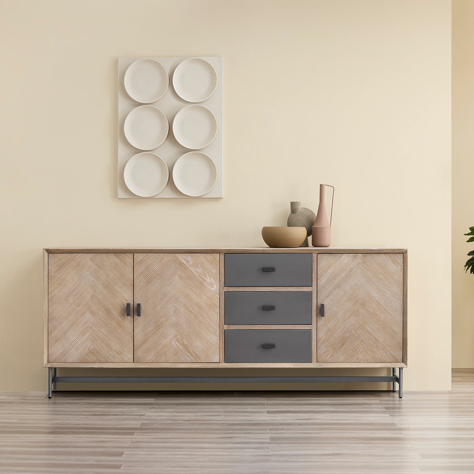 SoBuy | Sideboard Kommode Küchenschrank | 3 Schubladen & 3 Türen | vormontiert & stabil | Gummibaumholz | HFSB05-N